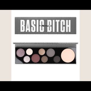 MAC makeup pallets Basic Bitch